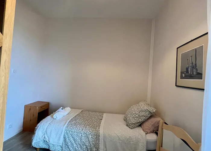 Lacoume Saint Jacques ホームステイ *