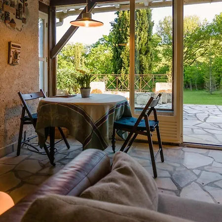 Privatunterkunft Lacoume Saint Jacques