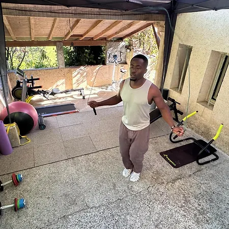 Lacoume Saint Jacques Privatunterkunft *