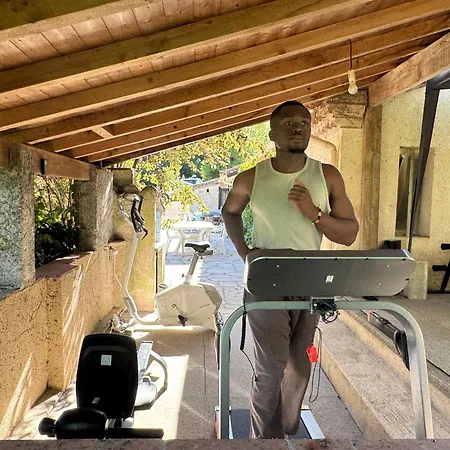 Проживание в семье Lacoume Saint Jacques