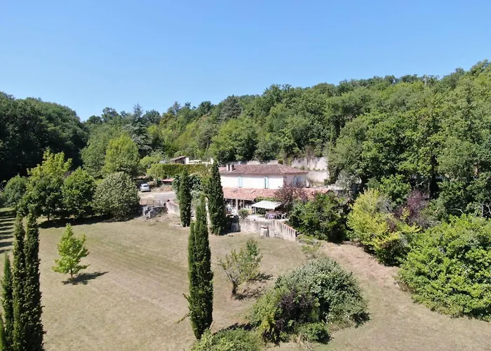 Lacoume Saint Jacques Ubytování v soukromí *