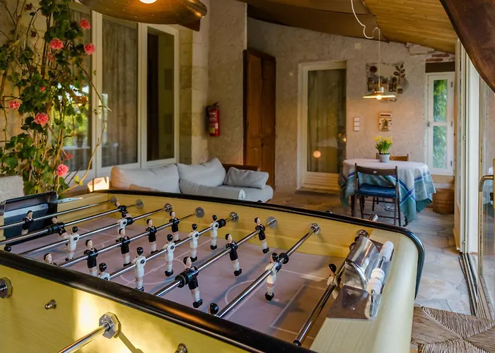 Lacoume Saint Jacques Проживание в семье Ош