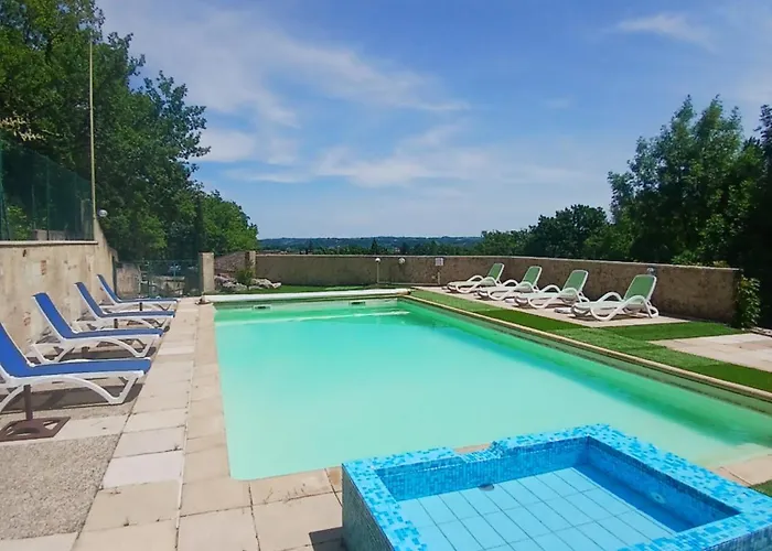 Lacoume Saint Jacques